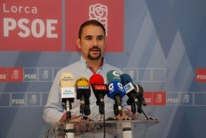 Diego José Mateos ha denunciado el “ensañamiento” que mantiene el Equipo de Gobierno del Partido Popular contra las  zonas verdes 